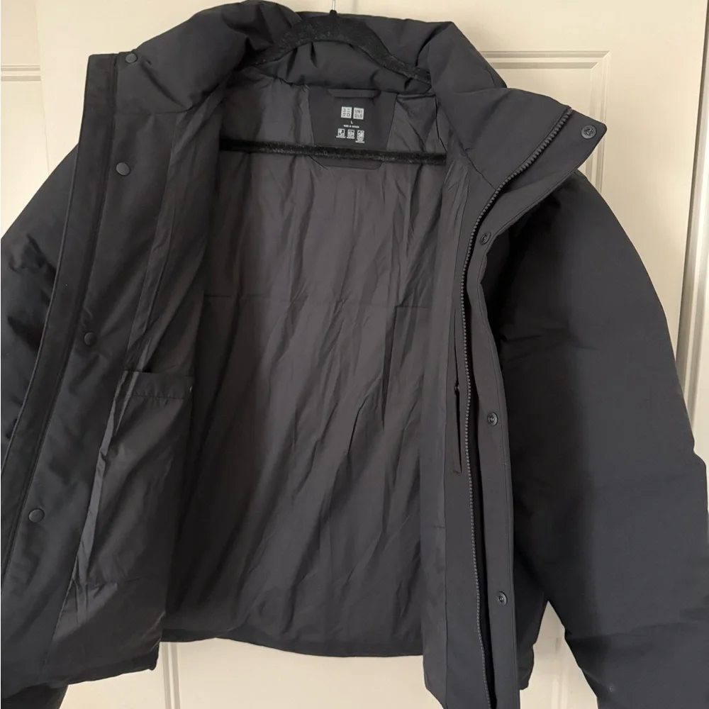 *NWT* Uniqlo Seamless Down Jacket - Picture 6 of 6